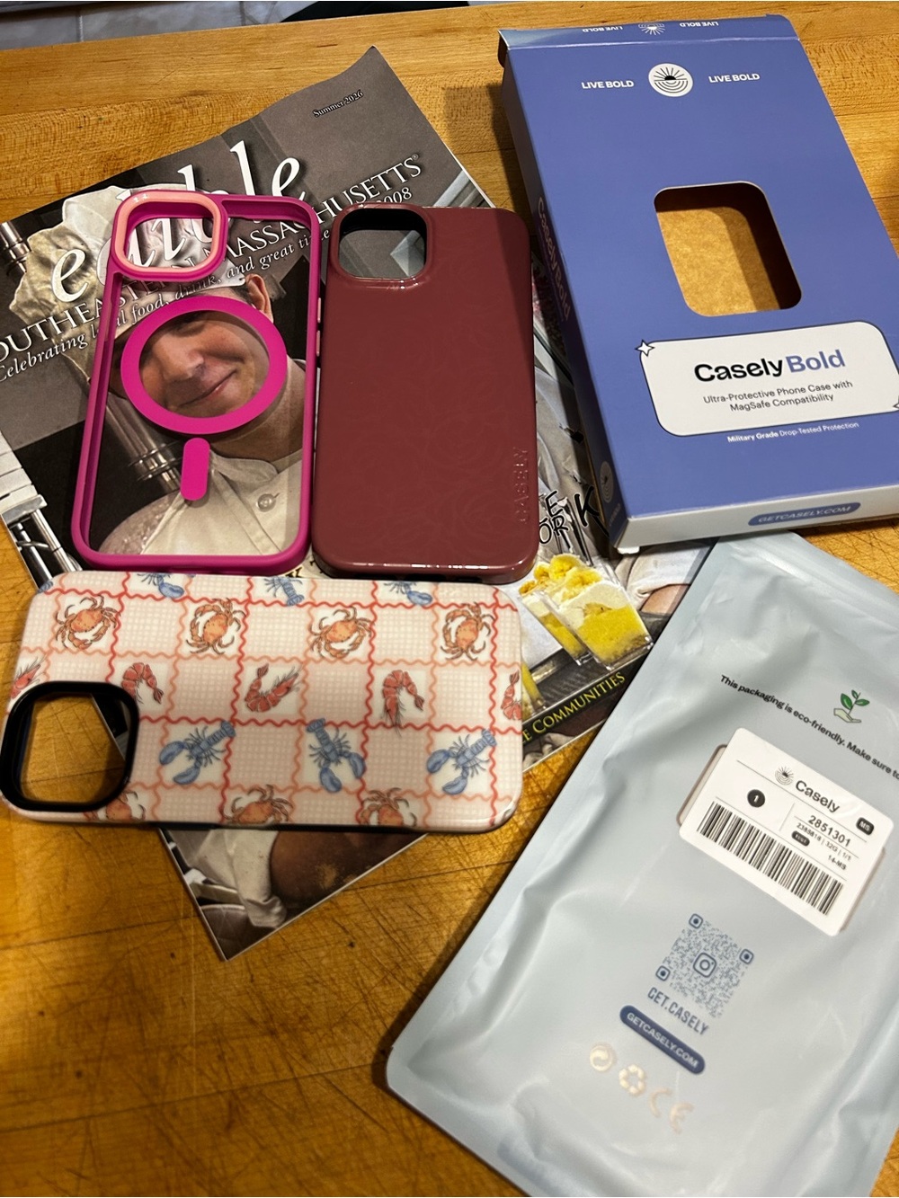 Casely Bold Protective Phone Case Set — Pink & Maroon